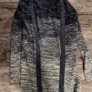 Men’s Zara Black and Gray Knit Cardigan